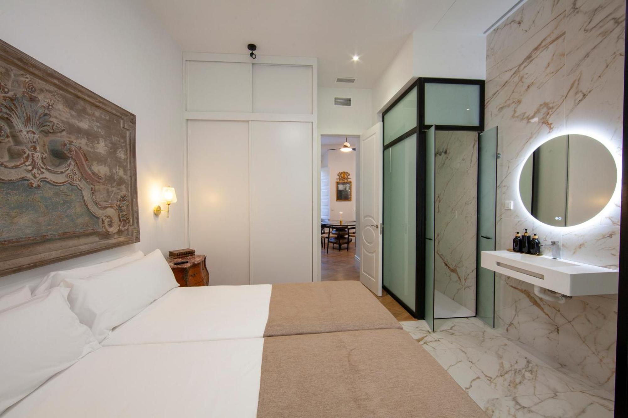 Pries Homes - Little Lotus Malaga Ngoại thất bức ảnh