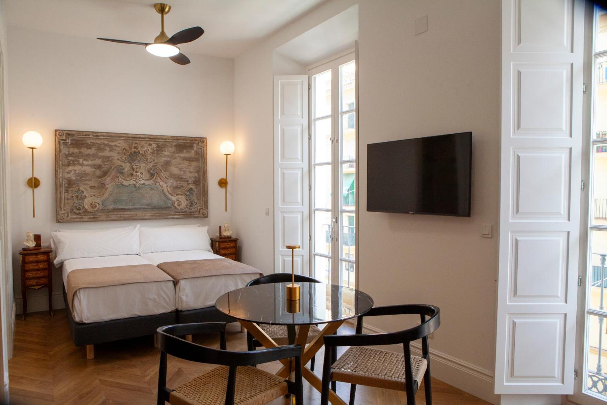 Pries Homes - Little Lotus Malaga Ngoại thất bức ảnh
