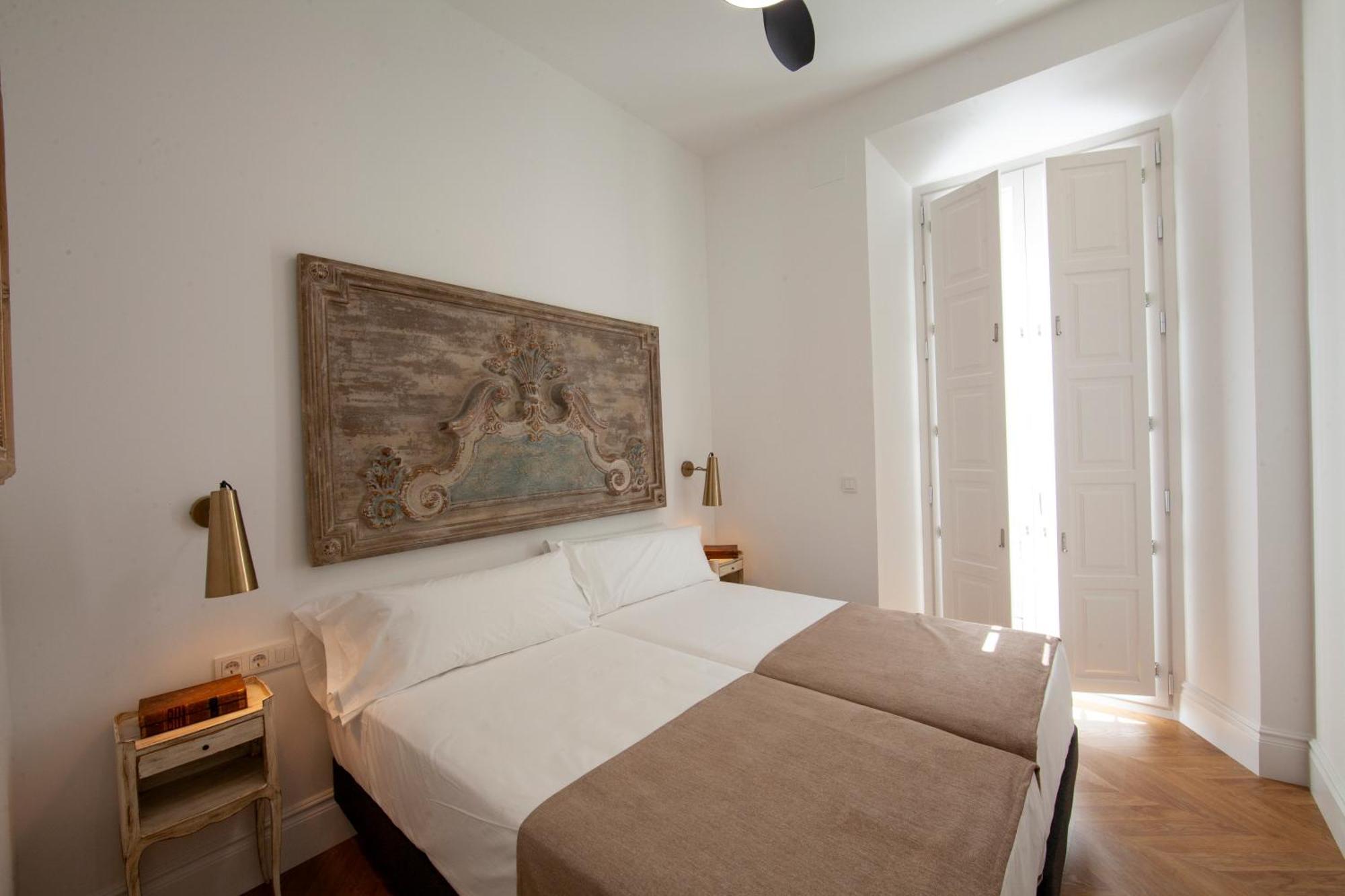 Pries Homes - Little Lotus Malaga Ngoại thất bức ảnh