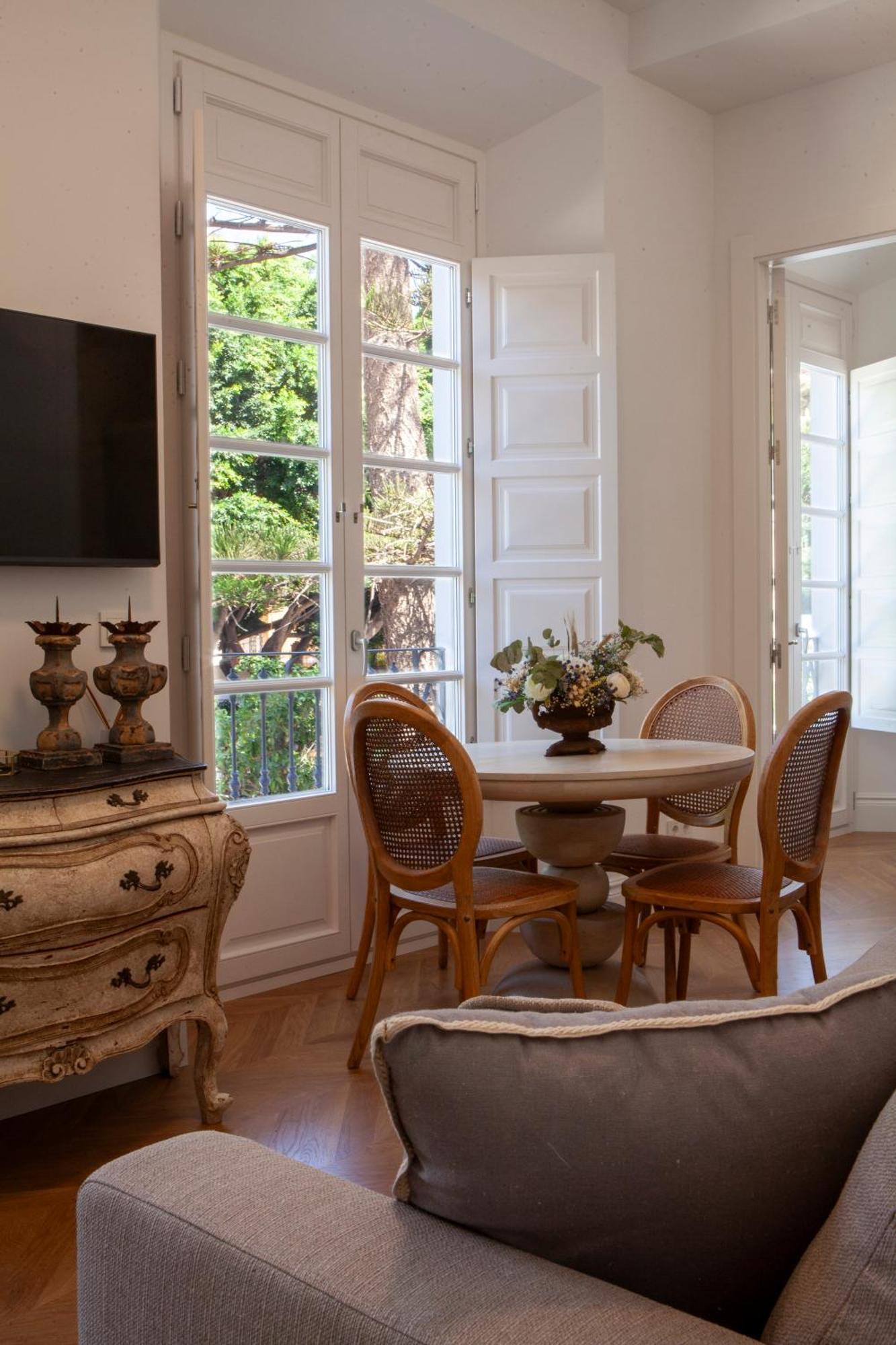 Pries Homes - Little Lotus Malaga Ngoại thất bức ảnh
